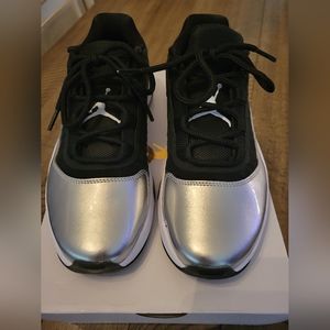 Womens Air Jordan's- Brand New - Size 8